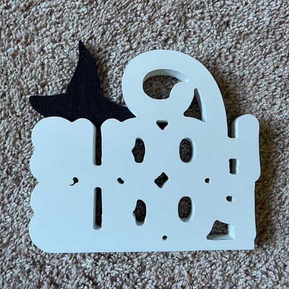 Target Hocus Pocus Witch Hat Table Top Sign Halloween Decor NWOT - Picture 9 of 16